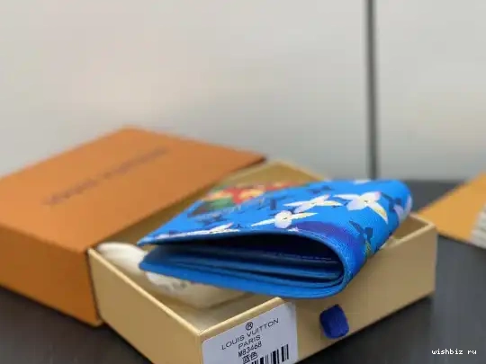 WIS SLENDER LOUIS WALLET-11*8.5*2CM VUITTON 0701